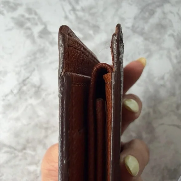 Louis Vuitton Monogram Canvas Bi-Fold Wallet - Picture 6 of 16